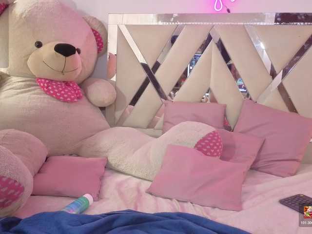 MILAH-TAY live cam on BongaCams