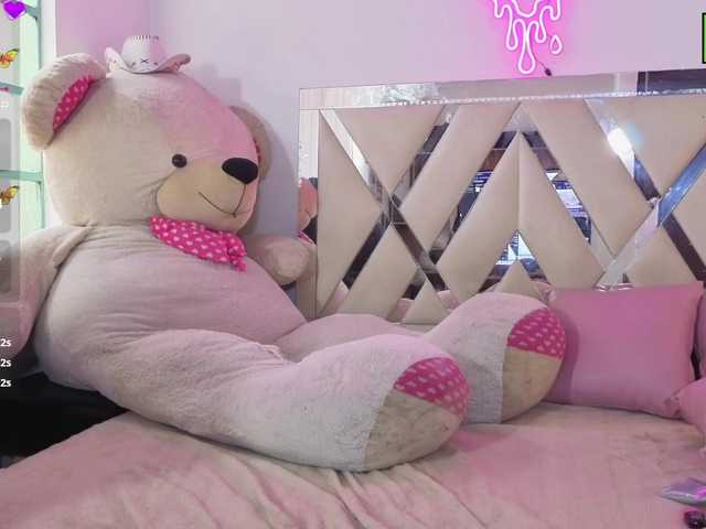 MILAH-TAY live cam on BongaCams