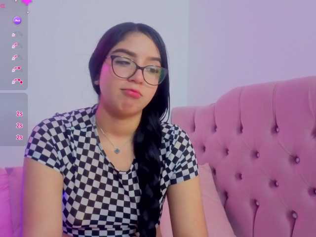 MILAH-TAY live cam on BongaCams