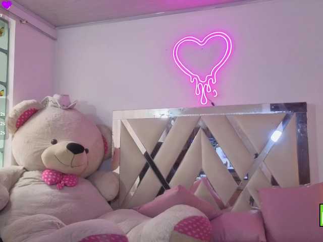 MILAH-TAY live cam on BongaCams