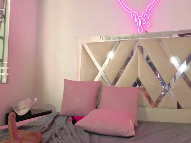 MILAH-TAY live cam on BongaCams