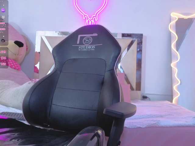 MILAH-TAY live cam on BongaCams