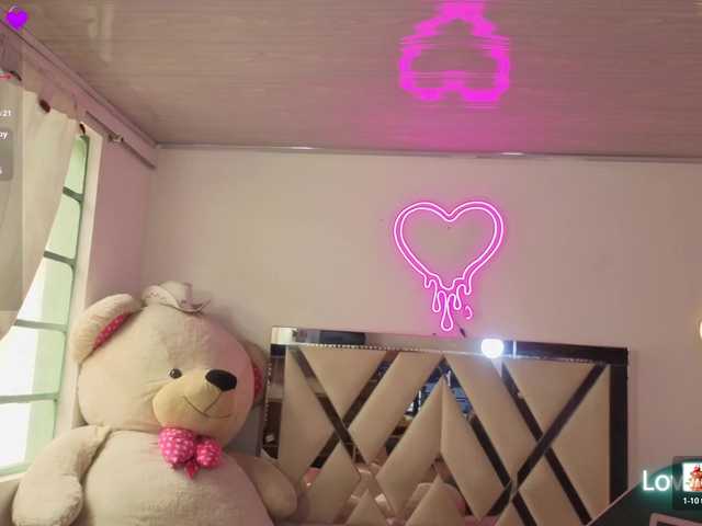 MILAH-TAY live cam on BongaCams