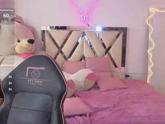 MILAH-TAY webcam