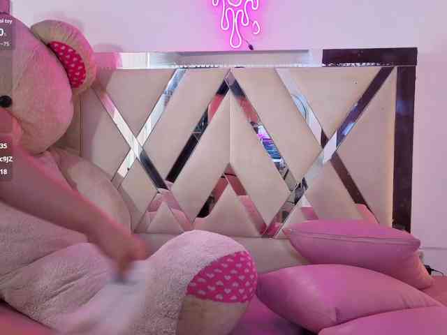 MILAH-TAY webcam