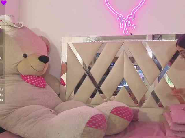 MILAH-TAY webcam