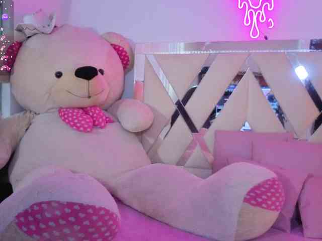 MILAH-TAY webcam