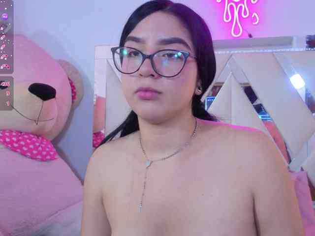 MILAH-TAY webcam