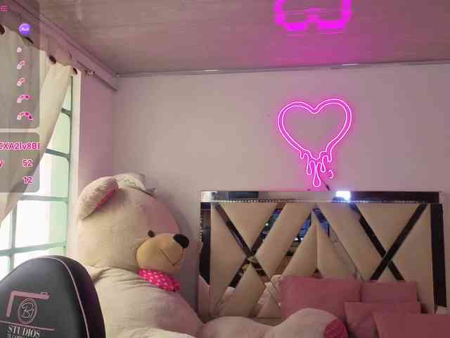 MILAH-TAY webcam