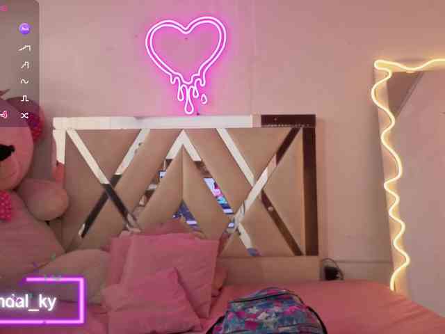 MILAH-TAY webcam