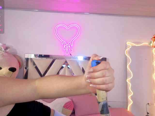 MILAH-TAY webcam