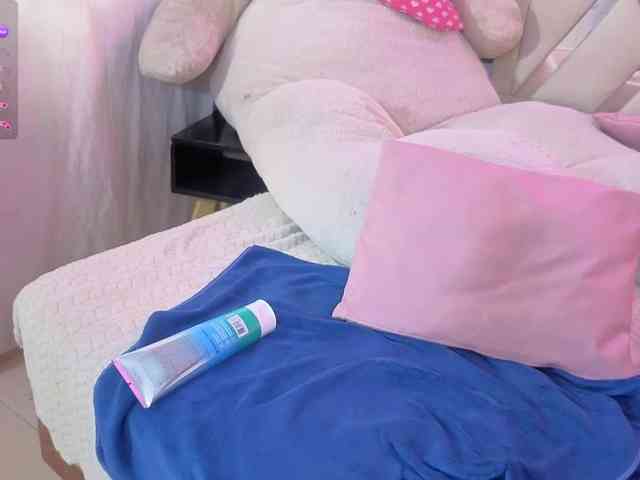 MILAH-TAY webcam