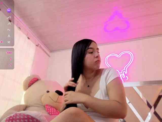 MILAH-TAY webcam