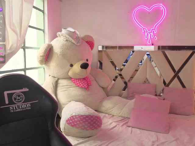 MILAH-TAY webcam