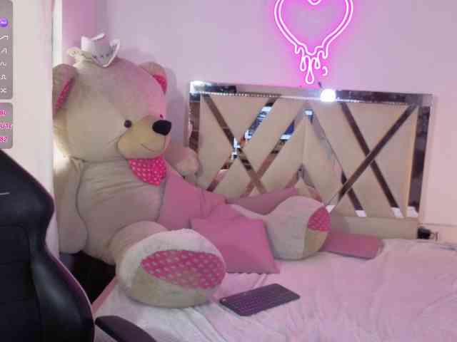 MILAH-TAY webcam