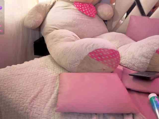 MILAH-TAY webcam