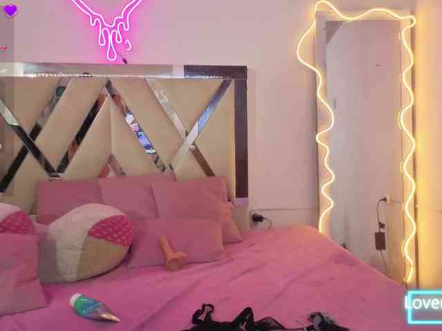 MILAH-TAY webcam