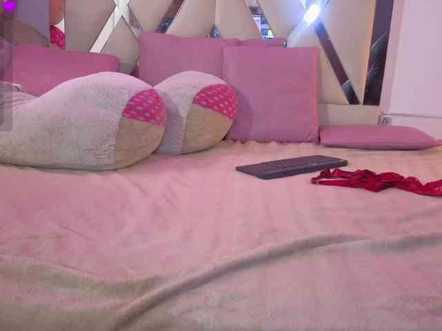 MILAH-TAY webcam