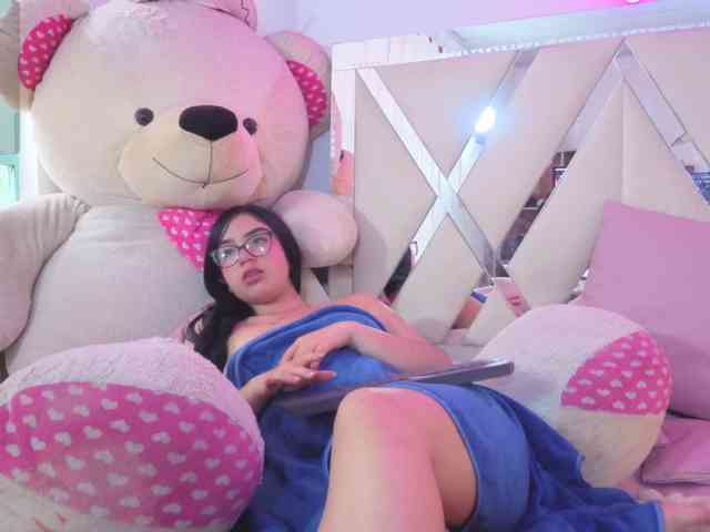 MILAH-TAY webcam