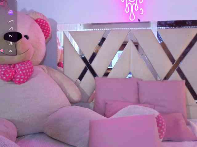 MILAH-TAY webcam
