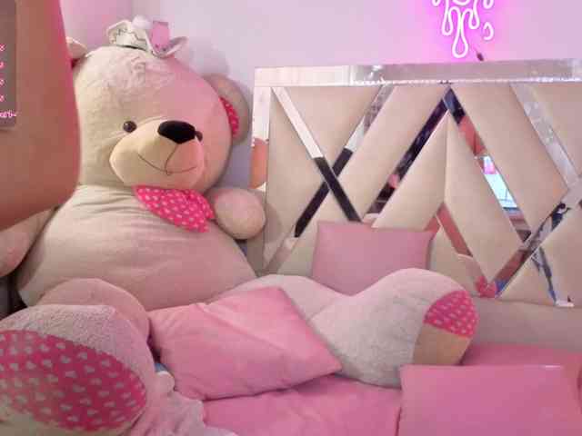 MILAH-TAY webcam