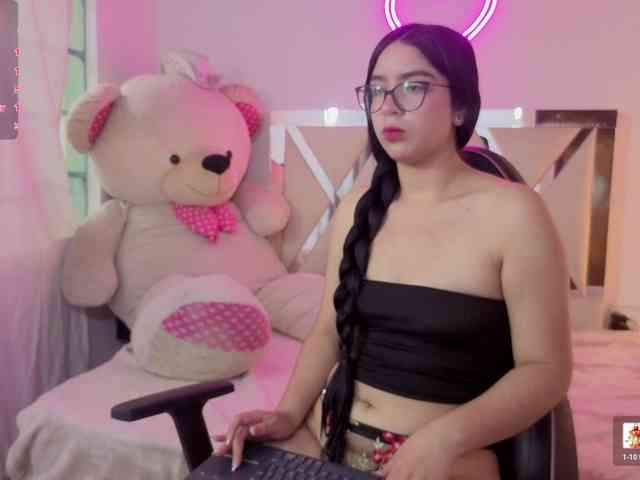 MILAH-TAY webcam