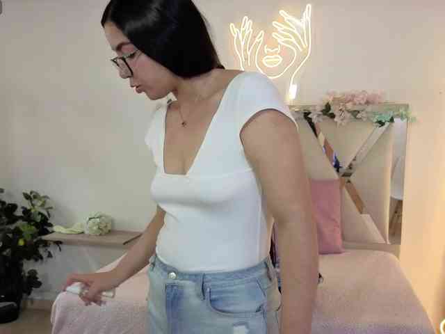 MILAH-TAY webcam