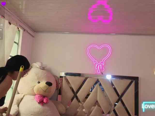 MILAH-TAY webcam