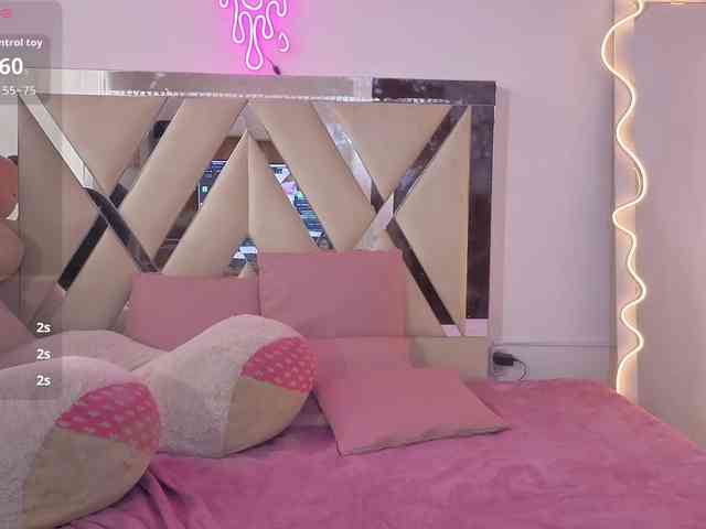 MILAH-TAY webcam