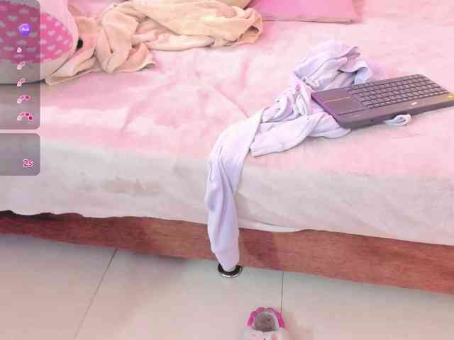 MILAH-TAY webcam