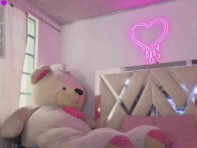 MILAH-TAY webcam