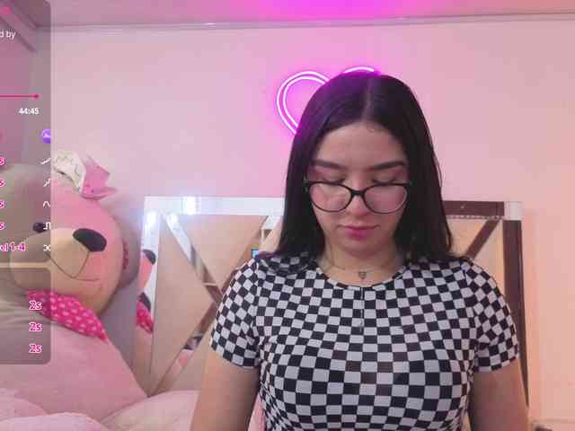 MILAH-TAY webcam
