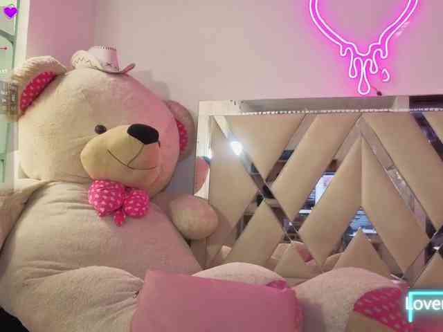 MILAH-TAY webcam