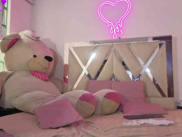 MILAH-TAY webcam