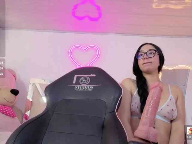 MILAH-TAY webcam