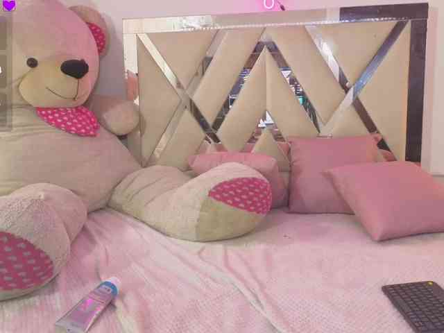 MILAH-TAY webcam