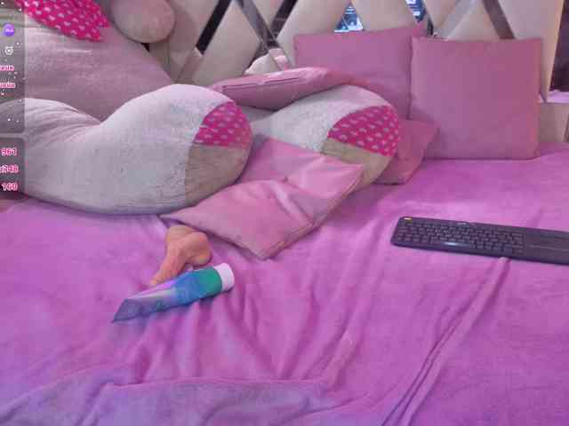 MILAH-TAY webcam
