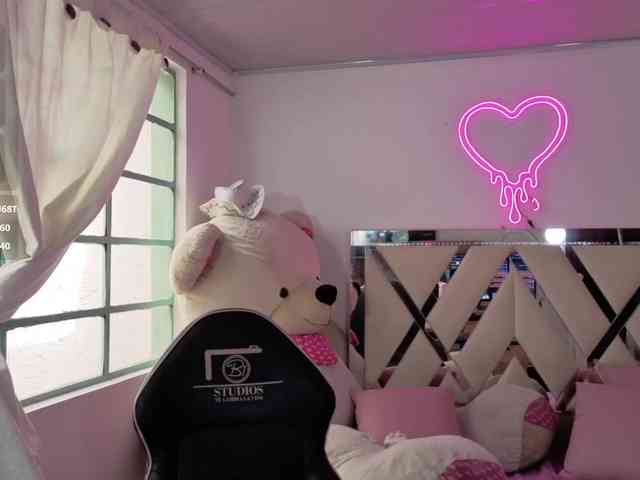 MILAH-TAY webcam