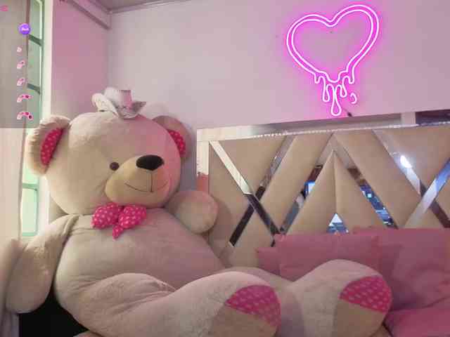 MILAH-TAY webcam