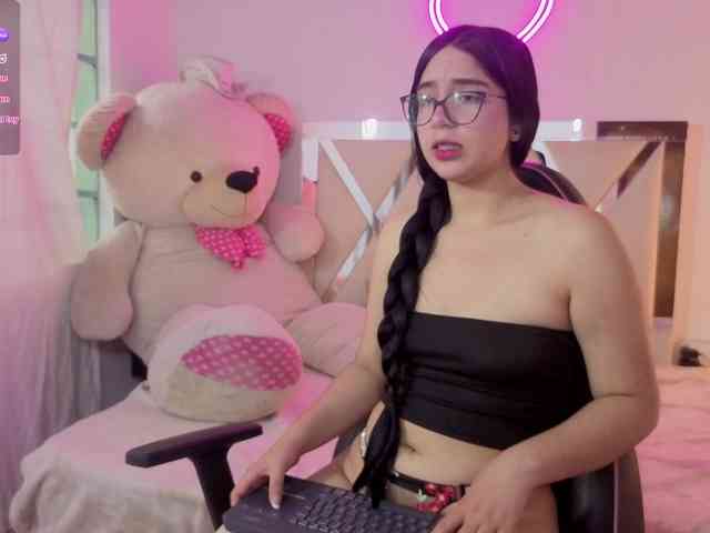 MILAH-TAY webcam
