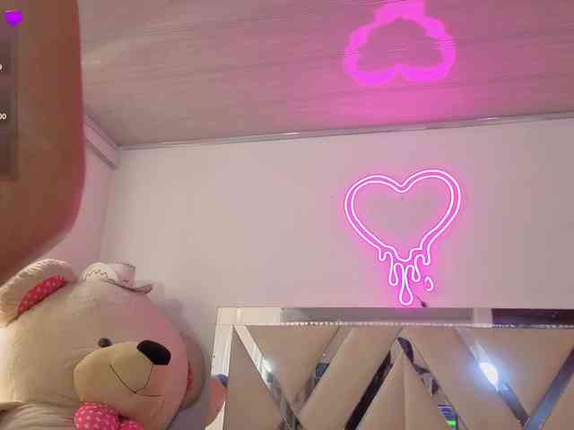 MILAH-TAY webcam