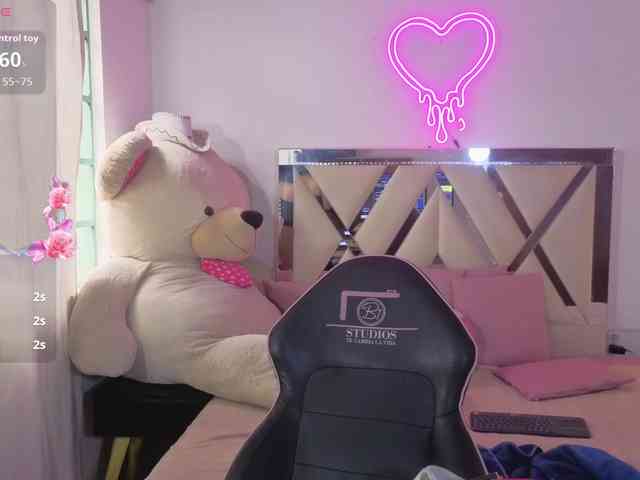 MILAH-TAY webcam
