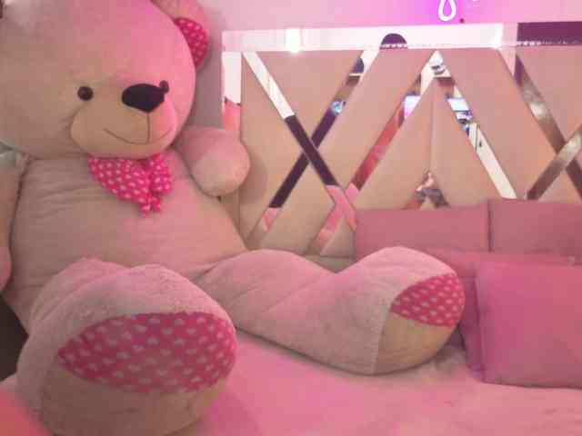 MILAH-TAY webcam