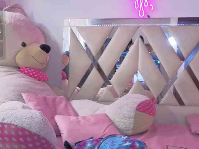 MILAH-TAY webcam