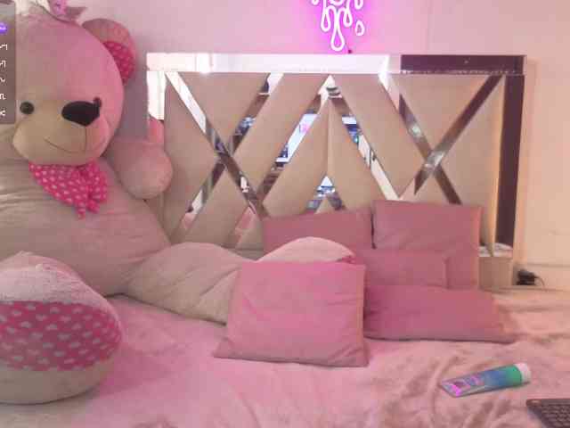 MILAH-TAY webcam