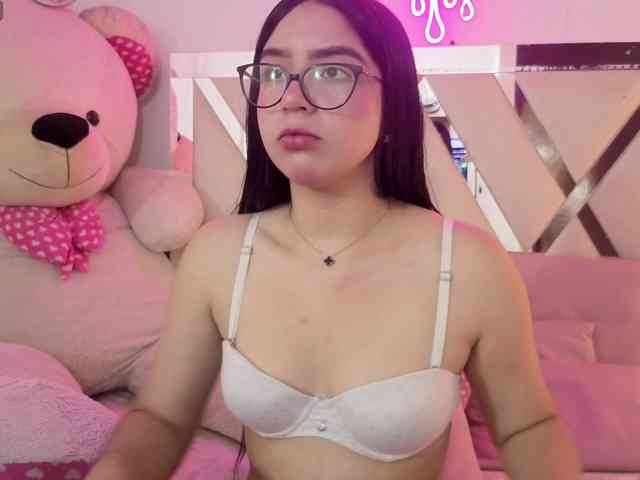 MILAH-TAY webcam