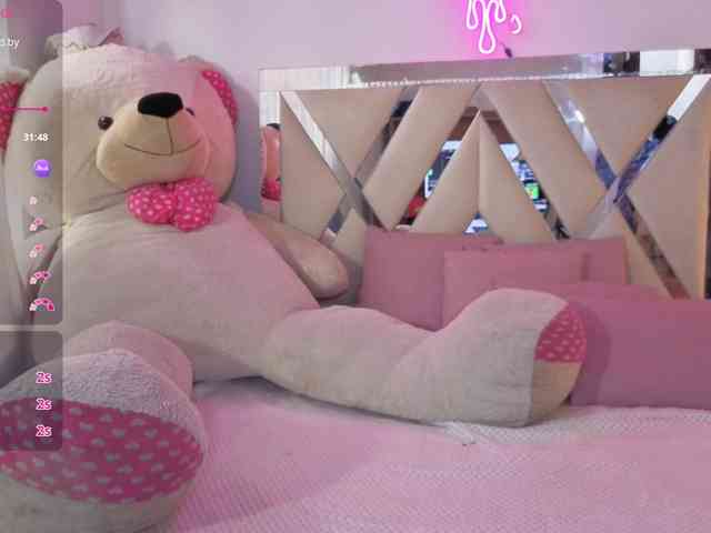 MILAH-TAY webcam