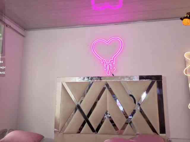 MILAH-TAY webcam