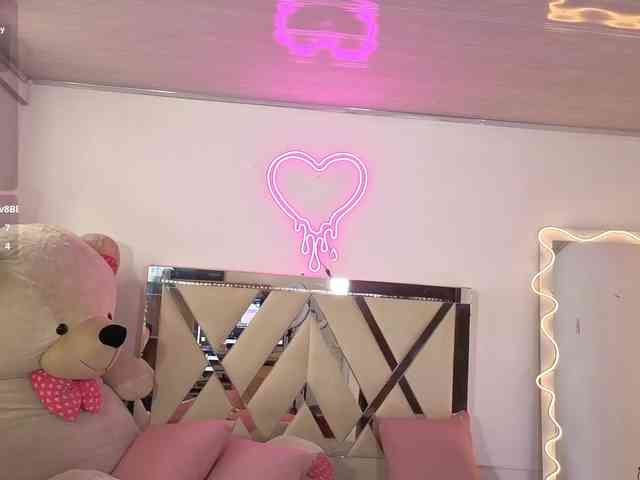 MILAH-TAY webcam