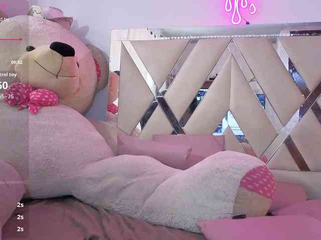 MILAH-TAY webcam